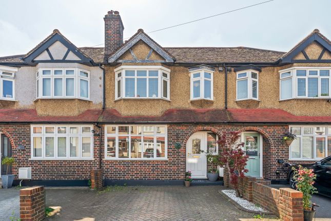 Elmwood Close, Wallington 3 bed terraced house for sale