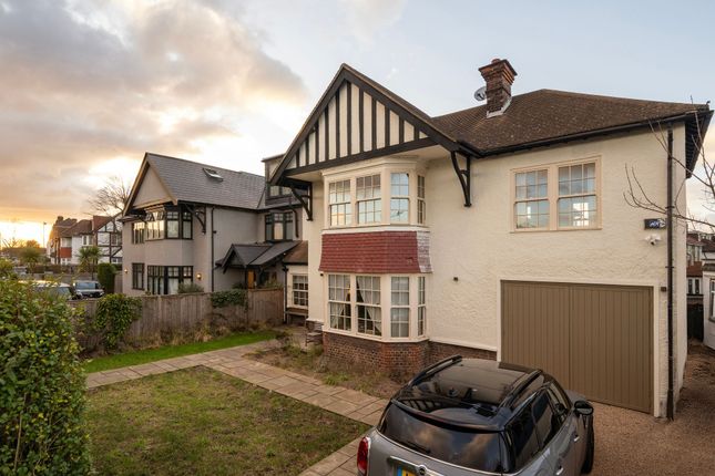 4 bedroom semi-detached house for sale
