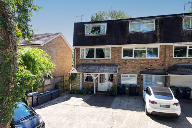 3 bedroom end of terrace house for sale