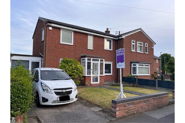 3 bedroom semi-detached house for sale