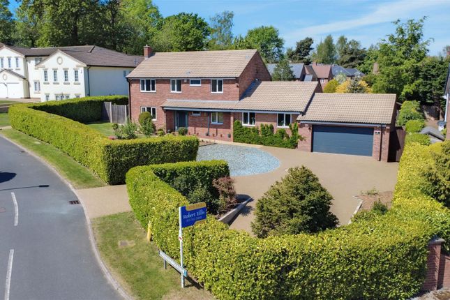 Grangelea Gardens, Bramcote, Nottingham 4 bed detached house for sale