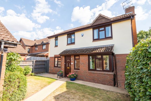 Briar Walk, Cheltenham GL52 4 bed detached house for sale