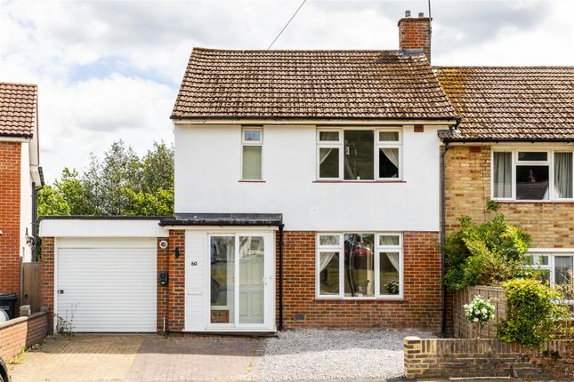 2 bedroom semi-detached house for sale