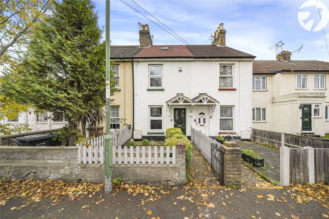 Invicta Road, Dartford, Kent, DA2 3 bed terraced house for sale