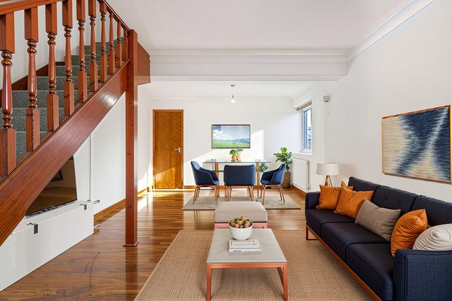Mount Pleasant Road, New Malden, KT3 3 bed end of terrace house for sale