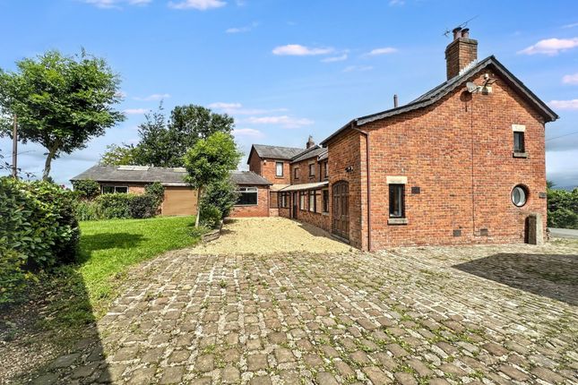 Olivers Farm, Brierley Lane, Preston 4 bed detached house for sale
