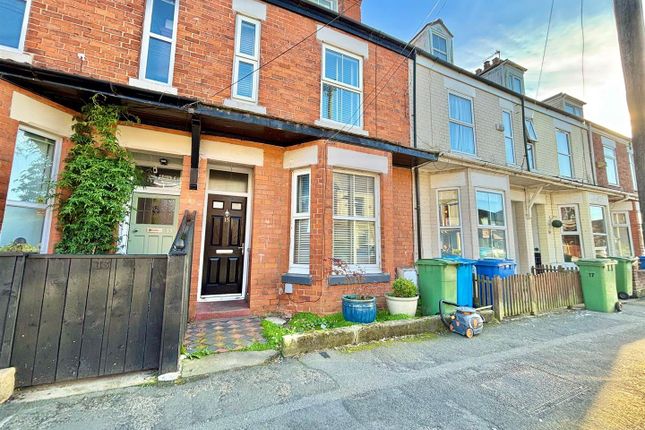 Clifton Street, Hornsea 4 bed house for sale