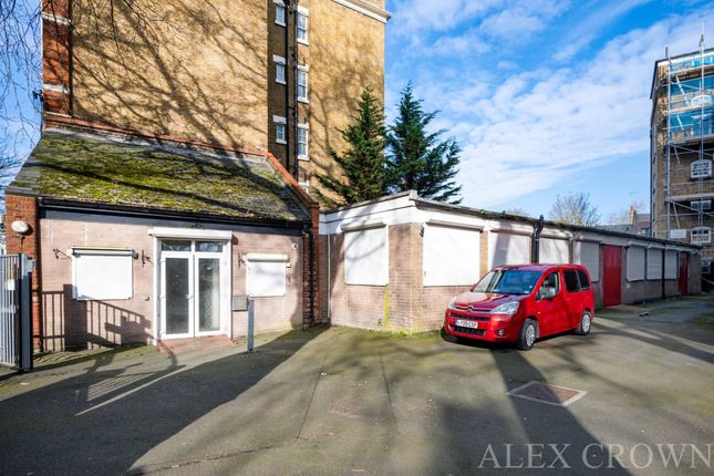 Chichester Court, Royal College... House for sale