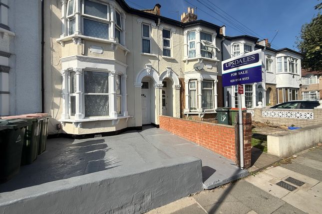 1 bedroom ground floor flat for sale