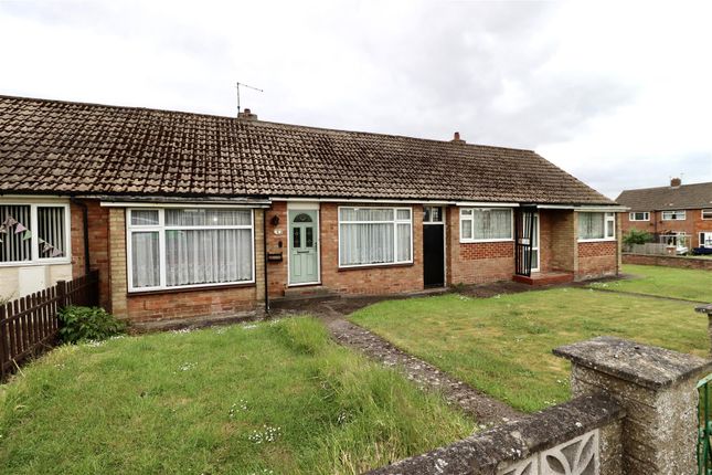 2 bedroom terraced bungalow for sale