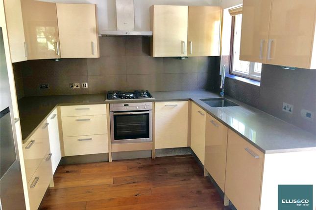 Cheyne Walk, Hendon, NW4 4 bed detached house for sale