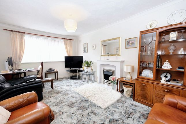 Cholmondeley Road, Rivington... 2 bed flat for sale