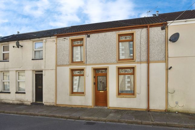 3 bed terraced house