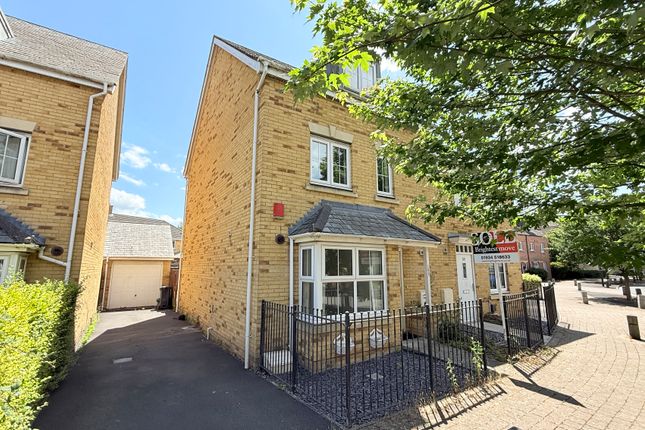 4 bedroom semi-detached house for sale