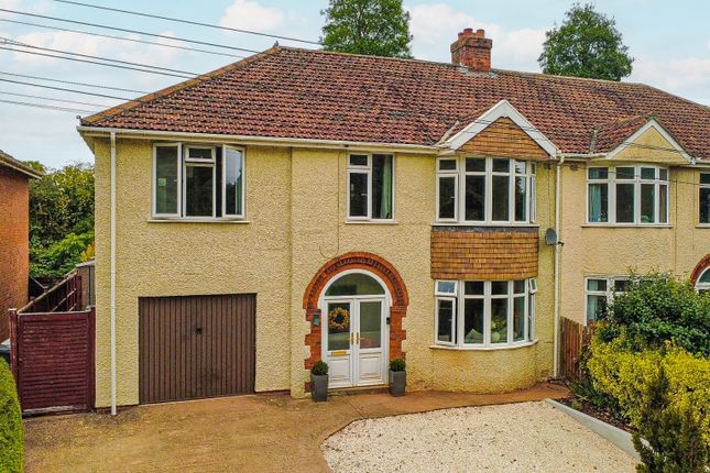 4 bedroom semi-detached house for sale