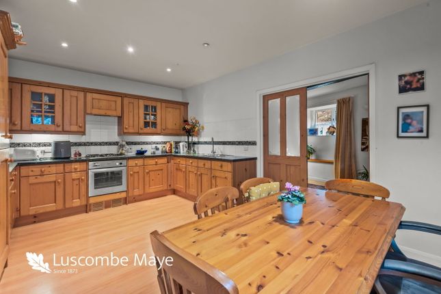 3 bedroom town house for sale
