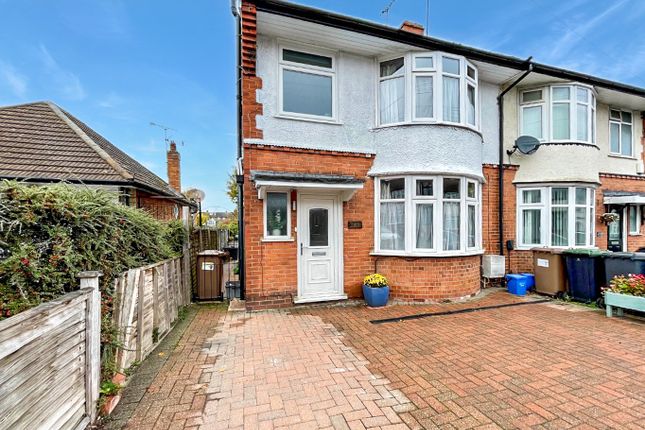 Blundell Road, Luton, Bedfordshire... 3 bed semi