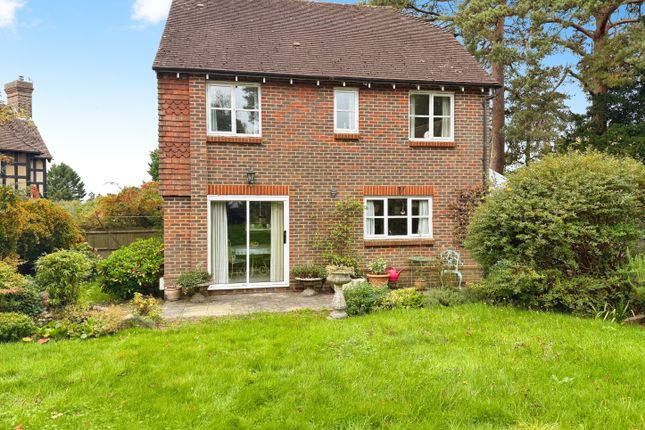 Back Lane, Cranbrook TN17 3 bed detached house for sale