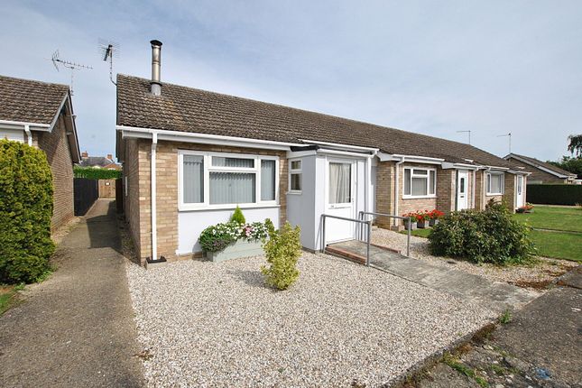 Brittons Crescent, Bury St. Edmunds IP29 2 bed terraced bungalow for sale
