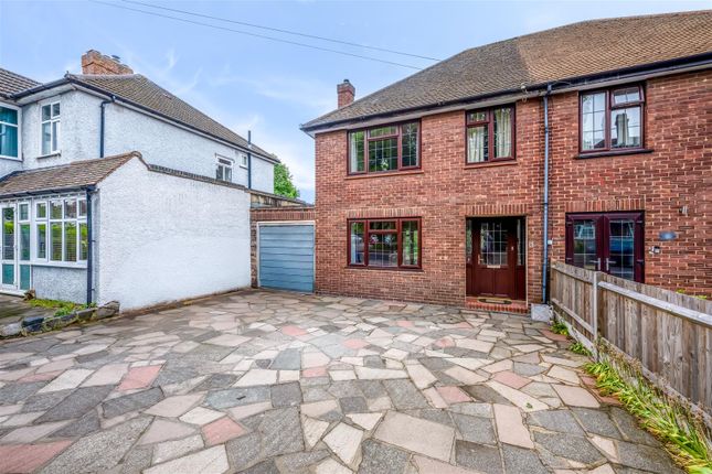 Beaconsfield Road, London SE9 3 bed semi