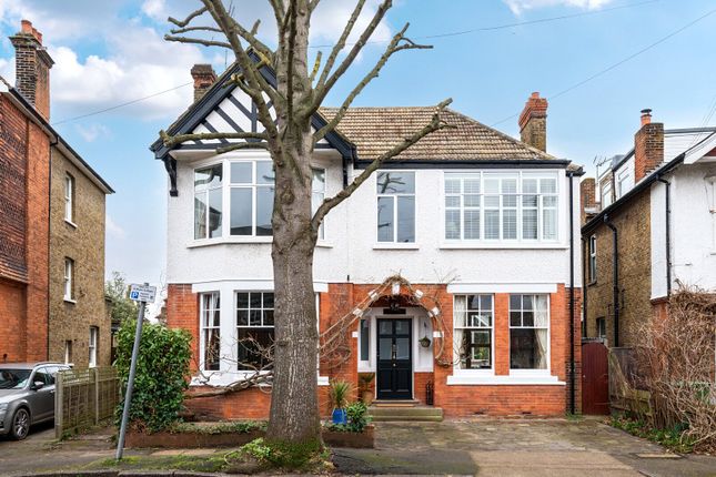 Geneva Road, Kingston Upon Thames, KT1 5 bed detached house for sale