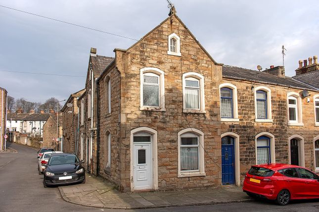 Padiham, Lancashire BB12 2 bed end of terrace house for sale