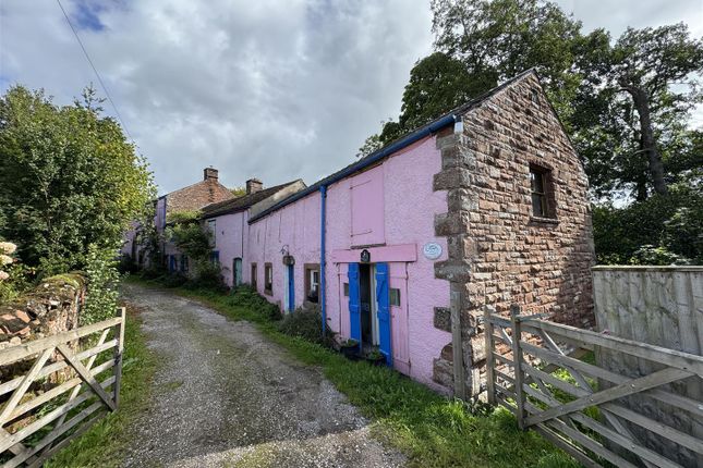 8 bedroom house for sale