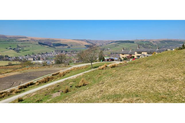 3 bedroom country house for sale