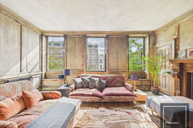 Mile End Road, London E1 6 bed house for sale