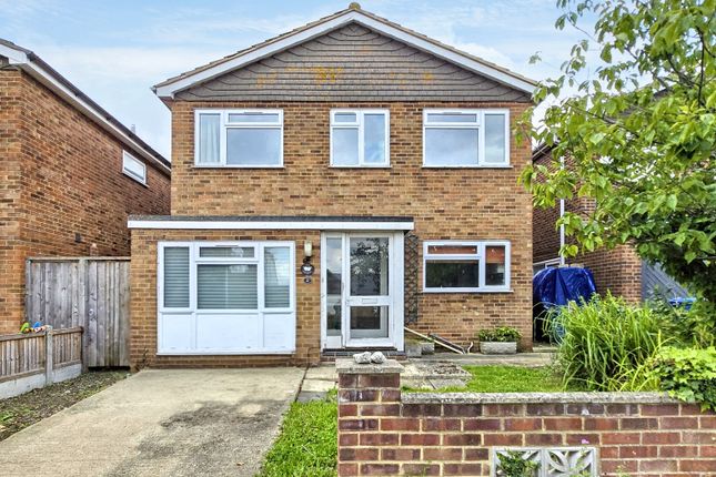 St. Peters Close, Minster On Sea ME12 4 bed detached house for sale
