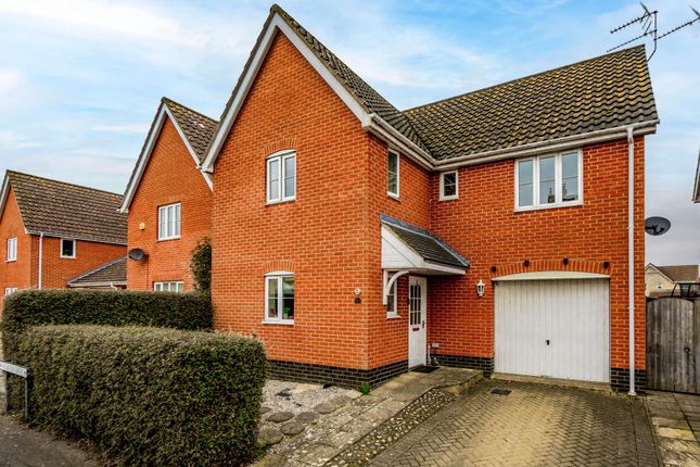 Rushton Drive, Carlton Colville 4 bed detached house for sale