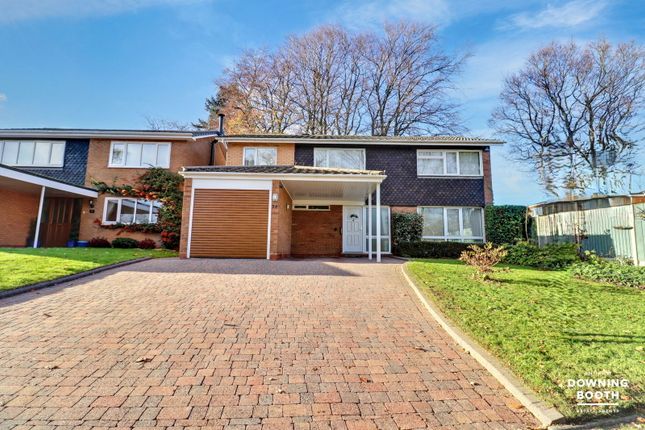 Woodfields Drive, Lichfield WS14 5 bed detached house for sale