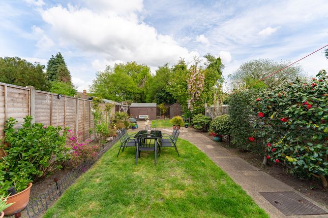 Denison Road, Feltham, TW13 2 bed semi