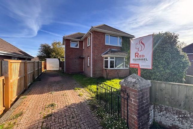 Carpenter Close, Sandown 3 bed detached house for sale