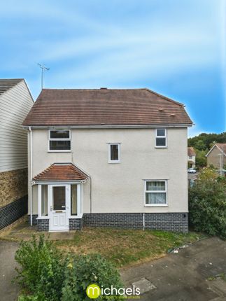 Brookside Close, Colchester... 3 bed detached house for sale