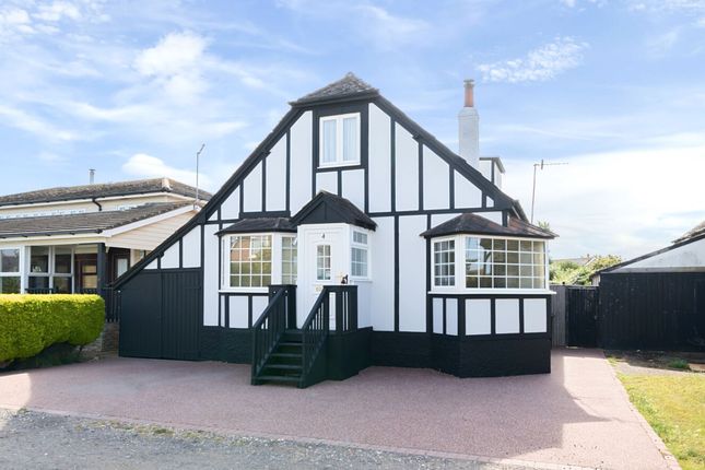 Park Road, Selsey, PO20 4 bed detached house for sale