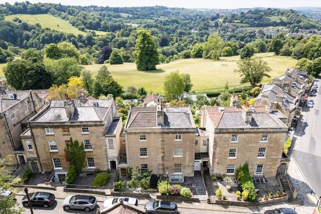 4 bed town house