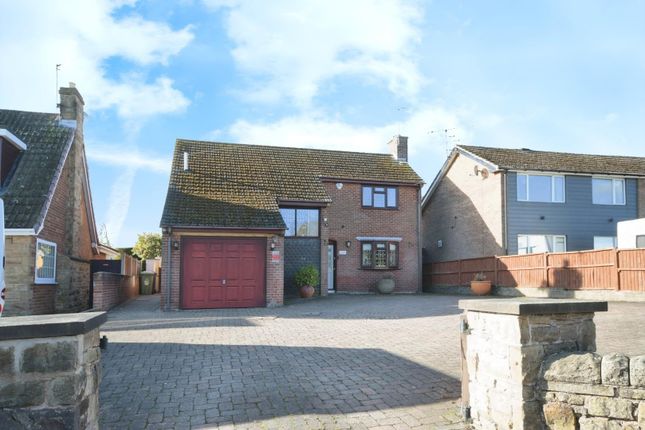 Middlecroft Road South, Staveley... 3 bed detached house for sale