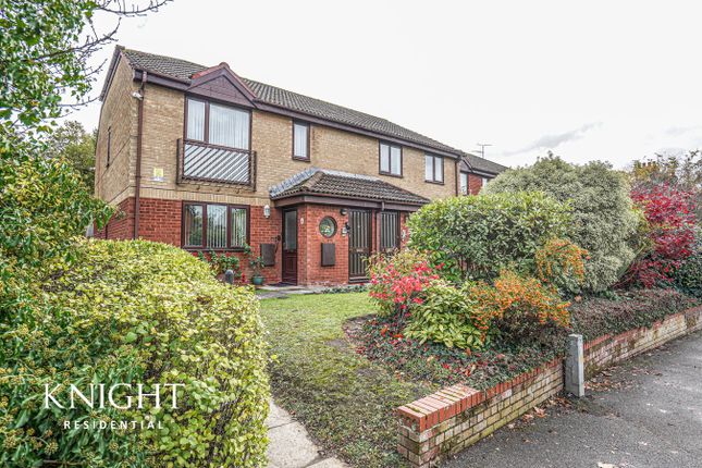 2 bedroom maisonette for sale