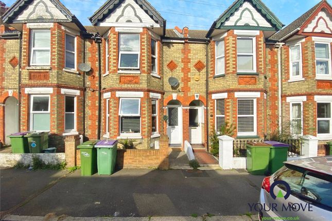Russell Road, Kent CT19 2 bed terraced house for sale
