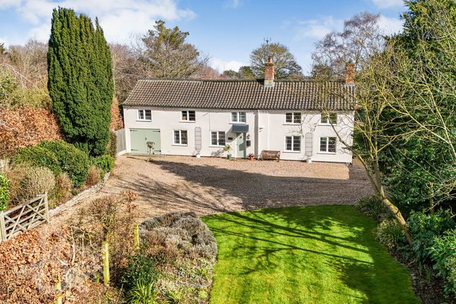 The Street, Bramerton, Norwich 5 bed cottage for sale