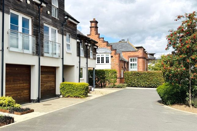 1 bedroom property for sale