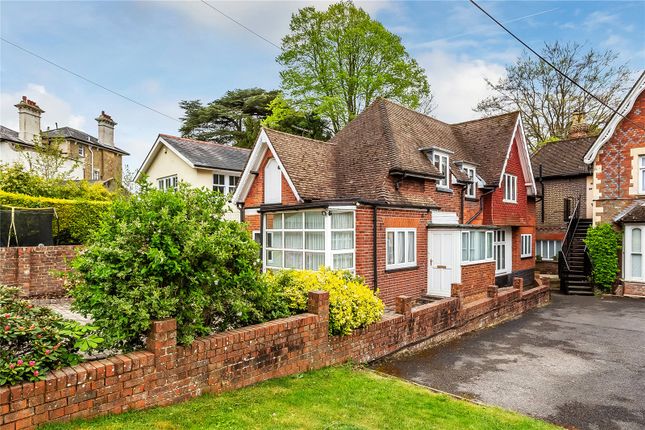 Alma Road, Reigate, Surrey, RH2 3 bed detached house for sale