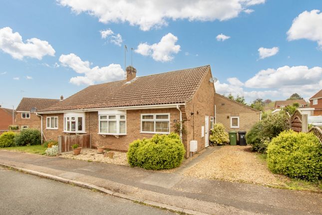 3 bedroom semi-detached bungalow for sale