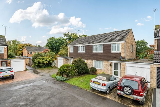 Whaley Road, Berkshire RG40 3 bed semi