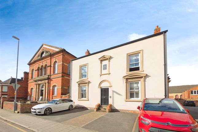 Wesley Avenue, Sandbach 1 bed apartment for sale