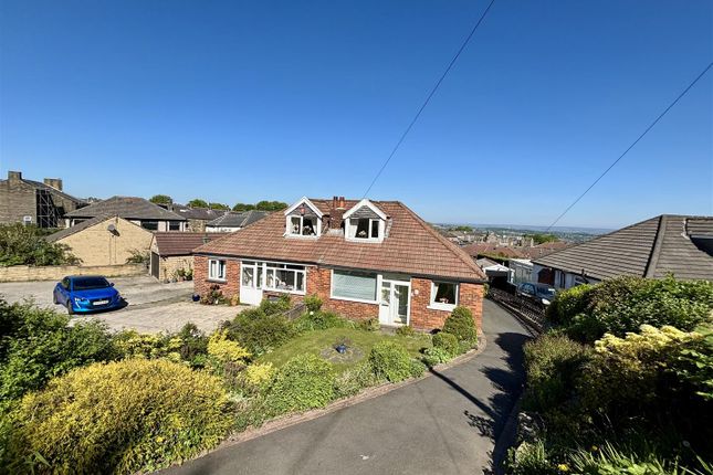 3 bedroom semi-detached bungalow for sale