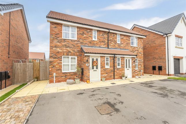 Butterfly Lane, Calverton... 3 bed semi