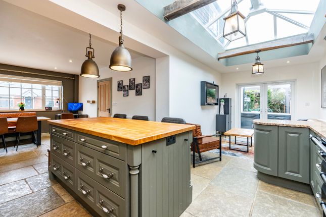 Hereward Street, Bourne... 4 bed detached house for sale