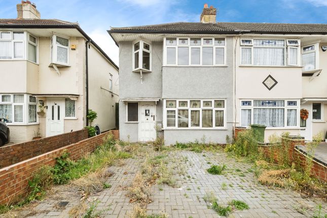 3 bedroom end of terrace house for sale